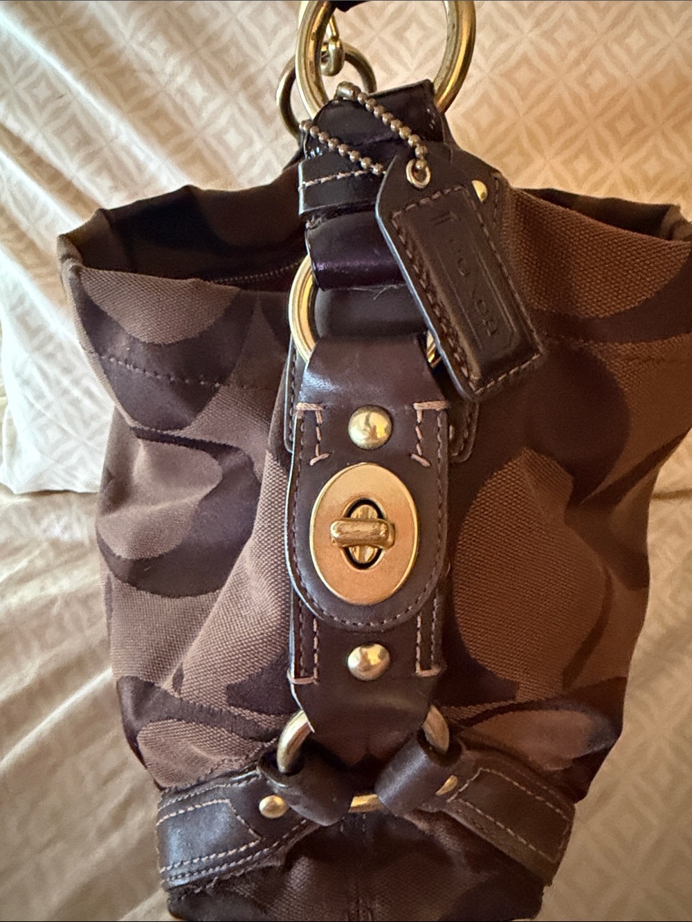Authentic Coach Carly Signature Jacquard Chocolate Hobo Bag - Picture 5 of 14